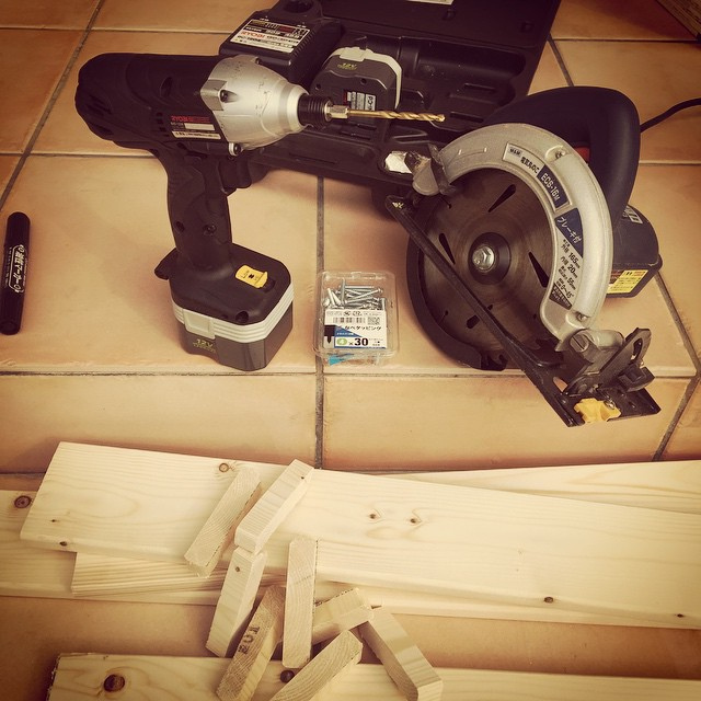 電動工具と木材